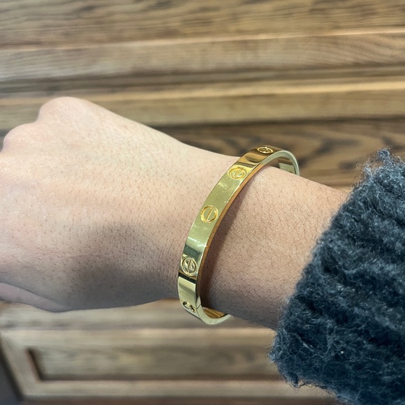 Cartier Gold Bracelet - Picture 2 of 8